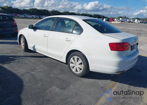 2011 Volkswagen Jetta 2.5L Se from USA, damaged, VIN 3VWBX7AJ6BM114201